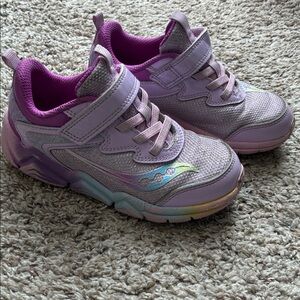 Saucony sneaker size 12